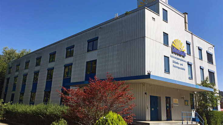 Das Firmengebäude in Oberdiessbach: Die Familie Federle führt Biosana unter Einhaltung strenger Umweltschutz- und Ethikrichtlinien